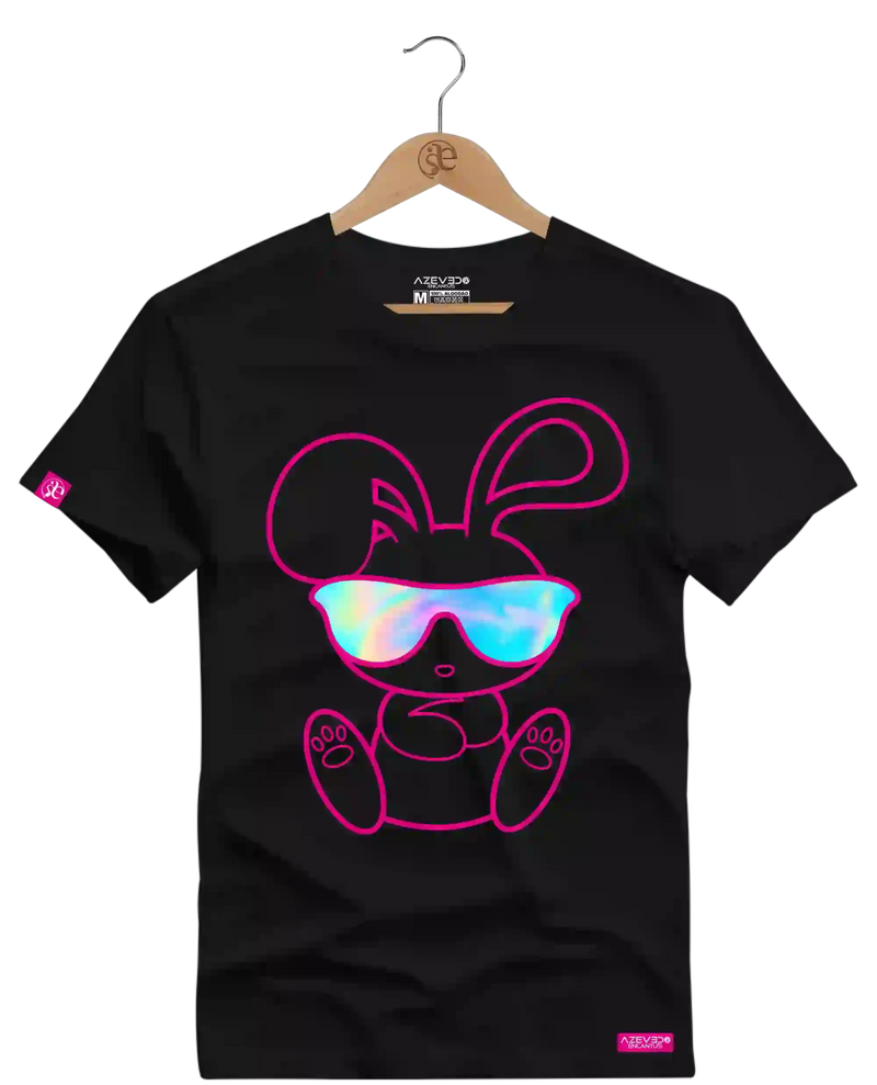 Camiseta Algodão Premium Estampa Coelho Óculos Contorno - Azevedo Encantu's